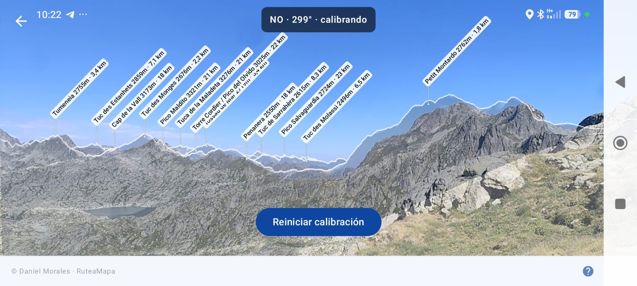 Realidad aumentada identificando picos en los Pirineos