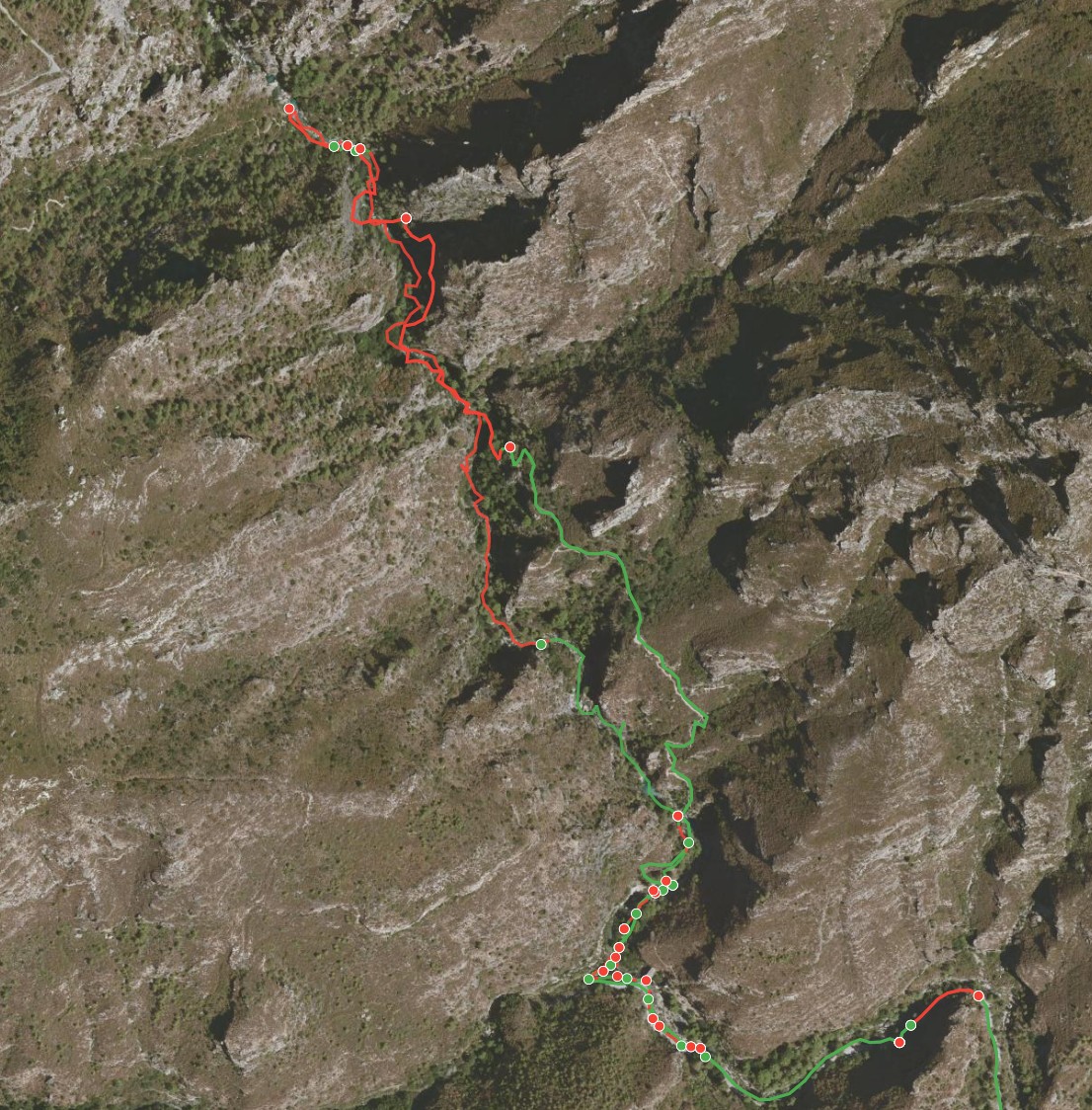 Mapa de cobertura con zonas verde y roja